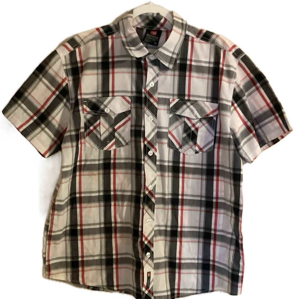Southpole button down shirt short sleeve xl